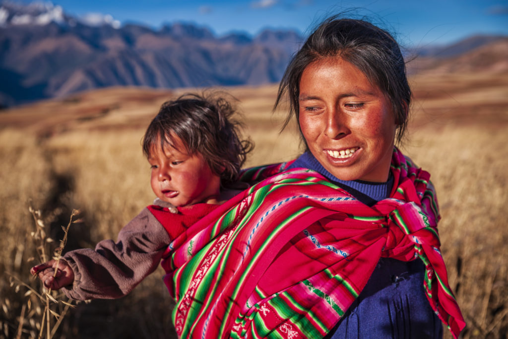 TEMPERATURE 2 - Humundi : Coopecan, une coopérative qui milite pour la valorisation de la fibre d'alpagas dans les andes peruviennes